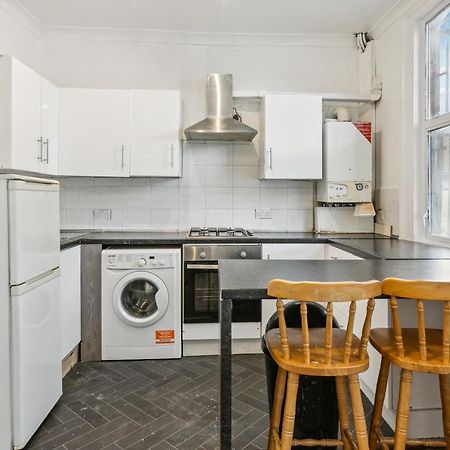 Hotel Cozy London Flat Esterno foto
